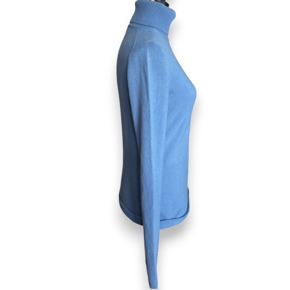 LORD & TAYLOR Cashmere Blue Ribbed Turtleneck Sweater Size S - Picture 3 of 9